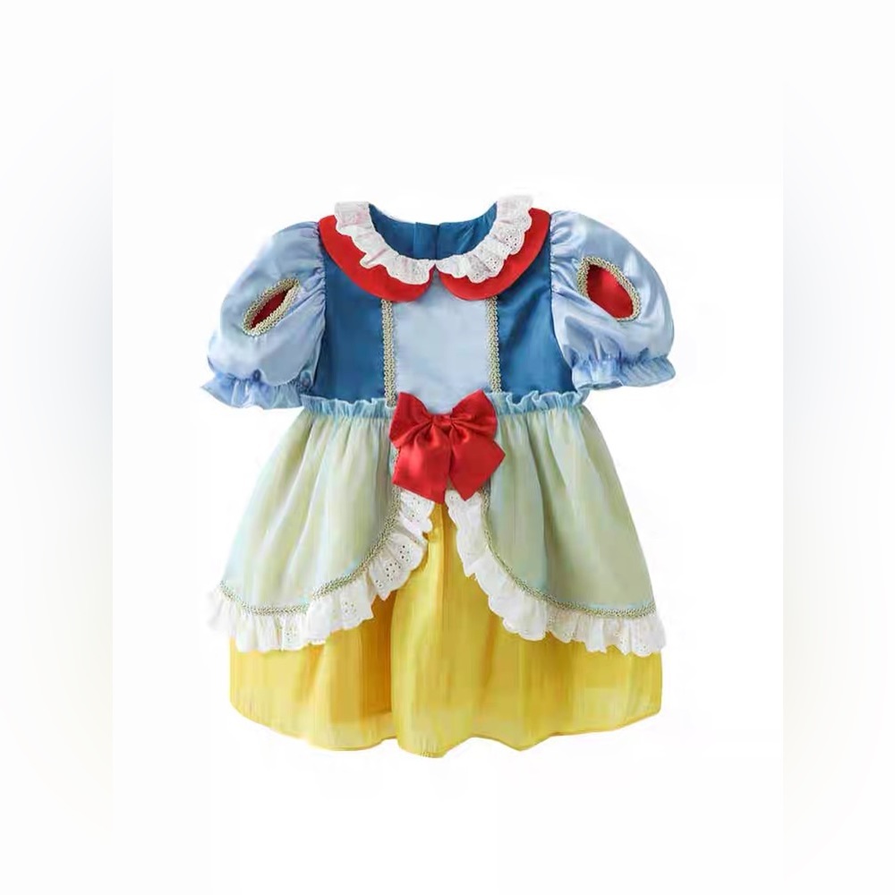 Toddler girl Snow White Halloween costume size 90 like new